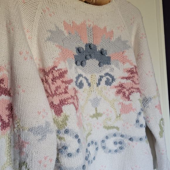 Floral Patterned Sweater - Multicolor - Picture 3 of 9